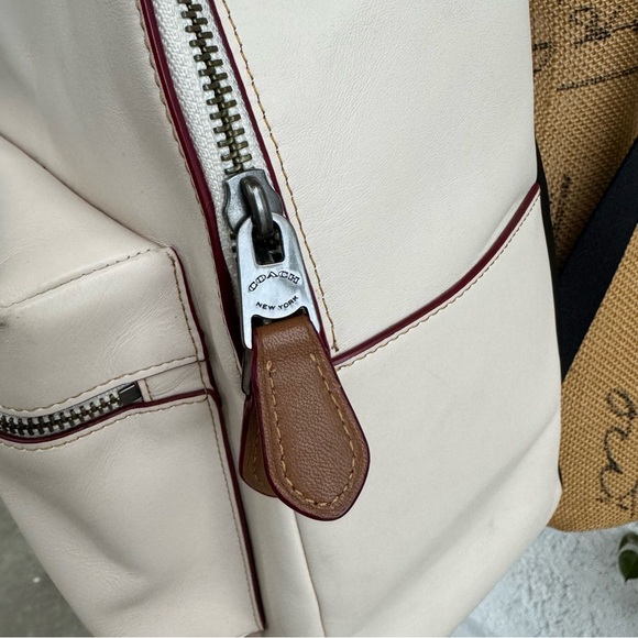 RARE DISNEY X COACH Charlie backpack large chalk white with Mickey Mouse - Picture 4 of 15